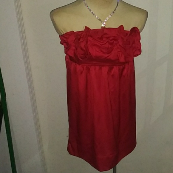 Dress - Picture 1 of 3